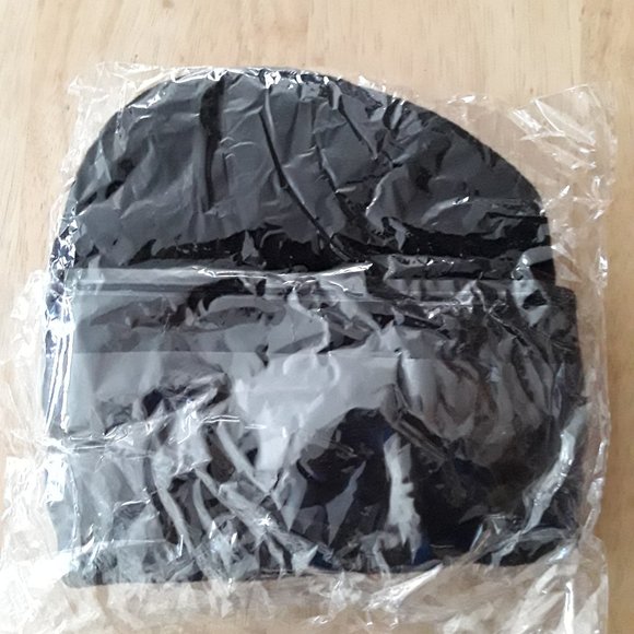 Fortnite Black Name Beanie Hat - Picture 3 of 3